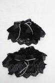 画像1: metamorphose / バラ付レースカフス  クロ O-26-03-27-1061-ME-ZA-OW-OS (1)
