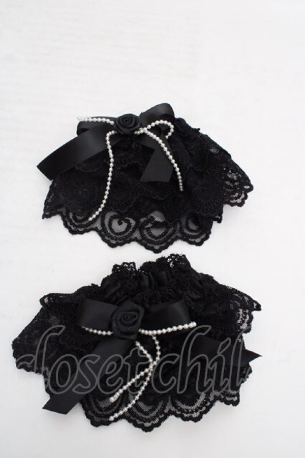 画像1: metamorphose / バラ付レースカフス  クロ O-26-03-27-1061-ME-ZA-OW-OS (1)