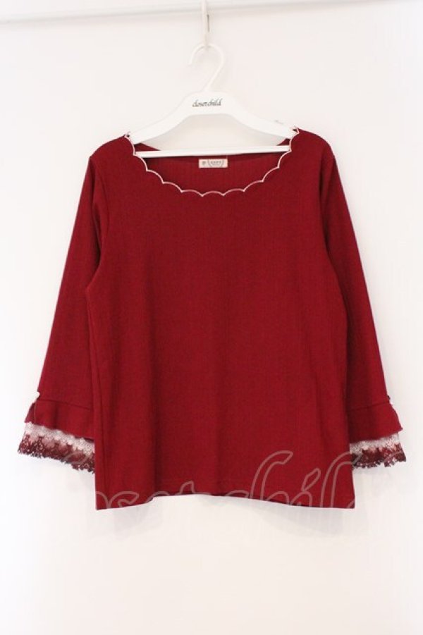 画像1: axes femme / カラー刺繍チュールレースプルオーバー F アカ O-26-03-29-056-AX-TO-YM-OS (1)