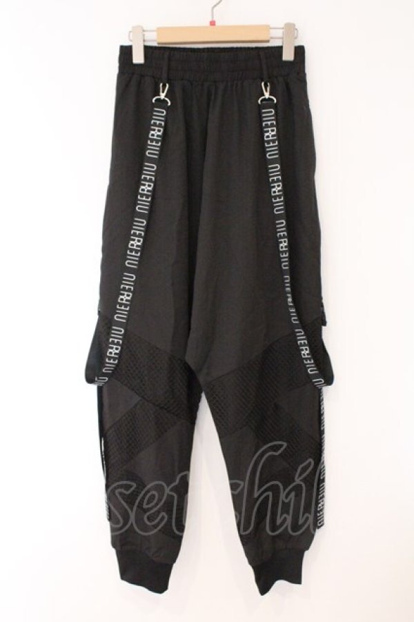 画像1: NieR Clothing / ロゴテープ付きメッシュ切り替えパンツ F ブラック O-26-03-31-051-PU-PA-OW-OS (1)