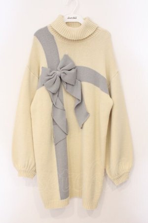 画像: merry jenny / プレゼントリボンタートルニットワンピース  アイボリー×サックス O-26-03-31-1036-LO-OP-IG-OS