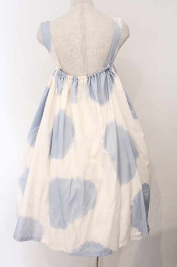 画像4: TaTaTa Lolita / モコモコ牛柄ジャンパースカート  サックス系 O-26-03-31-1052-LO-OP-OW-OS (4)