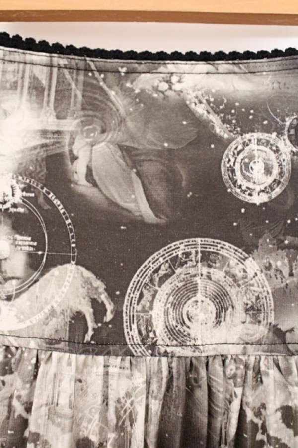 画像2: Ozz Croce / プリントプリーツスカート  ベージュ×ブラック系 O-26-03-31-1027-OO-SK-IG-OS (2)