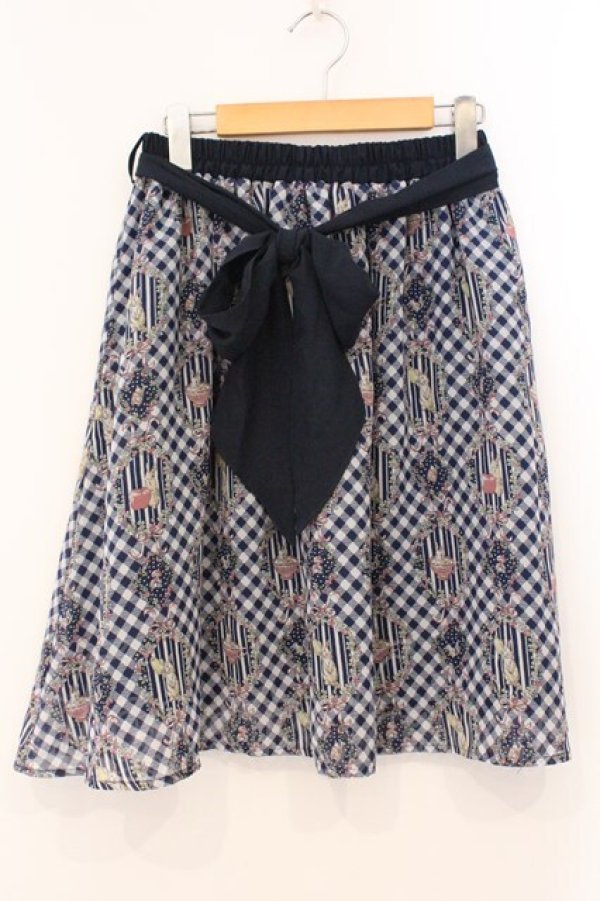 画像1: axes femme POETIQUE / フラワーフレームギンガムスカート  ネイビー O-26-03-31-1031-AX-SK-IG-OS (1)