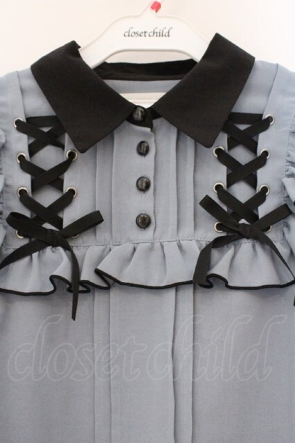 画像2: DearMyLove / ハトメレースアップヨークフリルリボンブラウス M ブルー O-26-03-31-017-EL-BL-IG-OS (2)