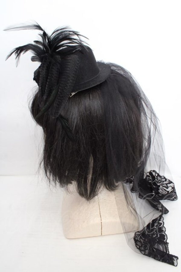 画像2: MARBLE / ベール付きエレガンスゴシックミニハット  ブラック O-26-04-01-016-GO-AC-IG-OS (2)