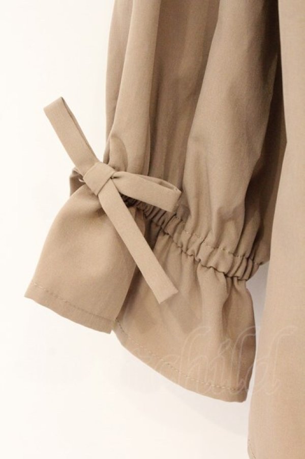 画像2: F&A / オフショル開衿シャツ  ブラウン O-26-04-02-031-LO-BL-IG-OS (2)