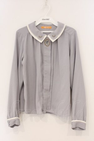 画像: Fi.n.t / レリーフローズ刺繍ダブルカラーブラウス  ブルー系 O-26-04-04-001-CA-BL-IG-OS