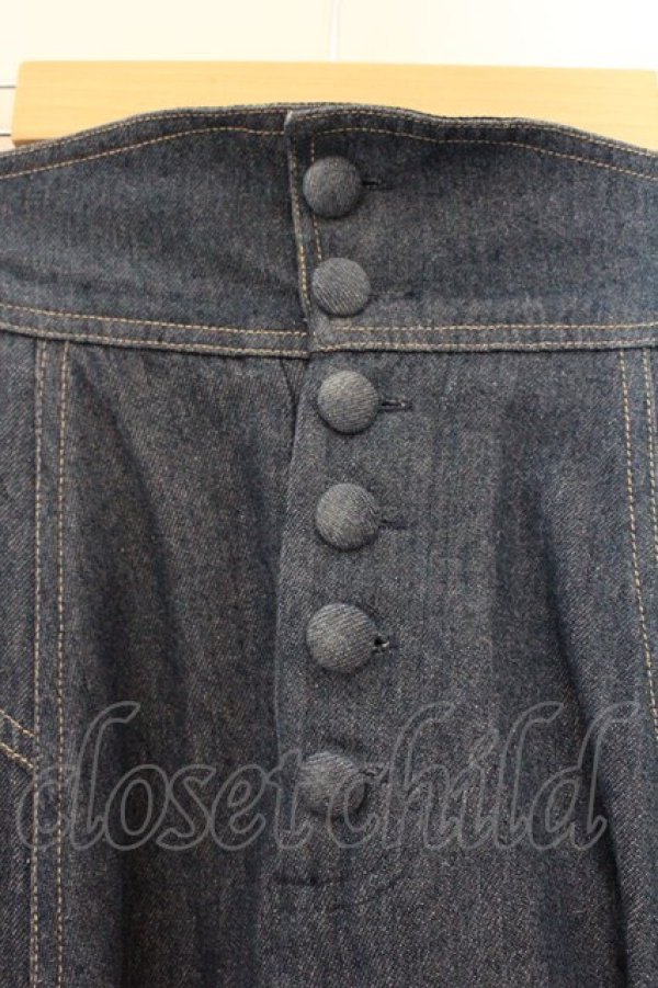 画像2: an another angelus / サイドタックデニムフレアースカート F インディゴ O-26-04-04-060-CA-SK-OW-OS (2)