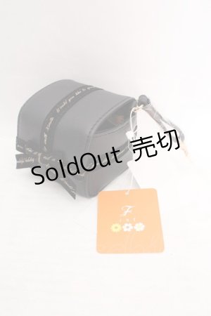 画像: Fi.n.t / プレゼントボックスポーチ  クロ O-26-04-04-1036-CA-ZA-IG-OS