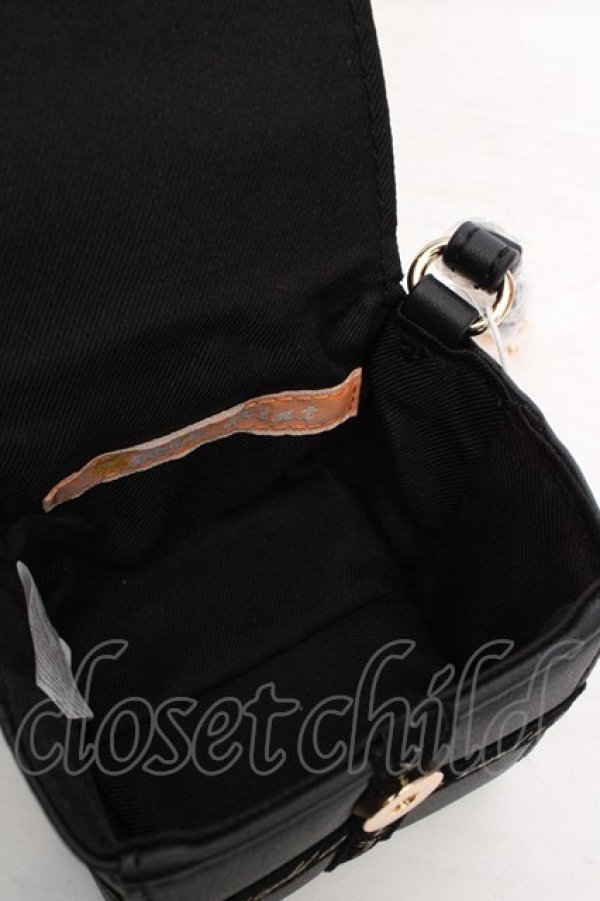 画像3: Fi.n.t / プレゼントボックスポーチ  クロ O-26-04-04-1036-CA-ZA-IG-OS (3)