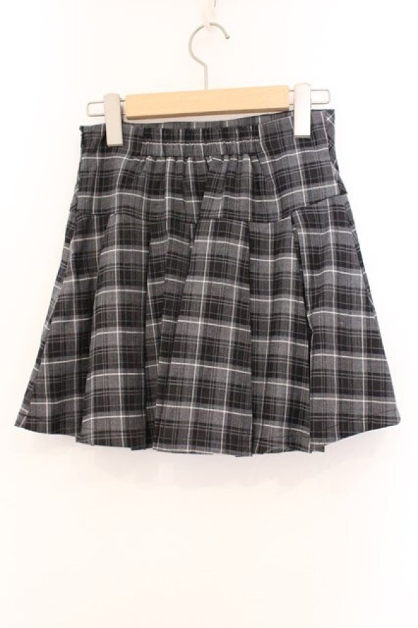 画像3: Rojita / ハートチャーム付きプリーツスカート F クロ O-26-04-04-081-LO-SK-OW-OS (3)