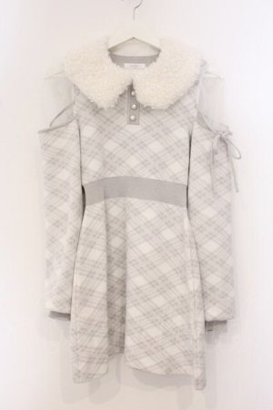 画像: evelyn / ファー襟チェックニットワンピース F グレー O-26-04-04-085-LO-OP-OW-OS