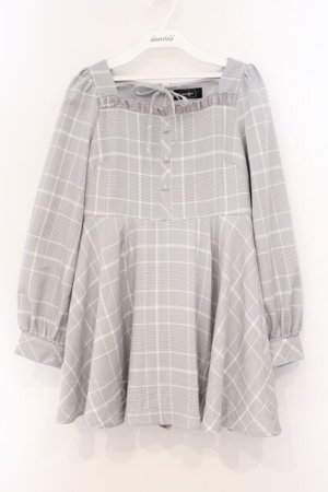 画像: evelyn / フロントリボンロンパース  グレー O-26-04-04-087-LO-OP-OW-OS