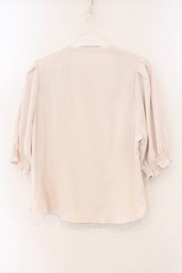 画像3: an another angelus / ダイヤ開きローズ刺繍ブラウス  アイボリー O-26-04-04-003-CA-BL-IG-OS (3)