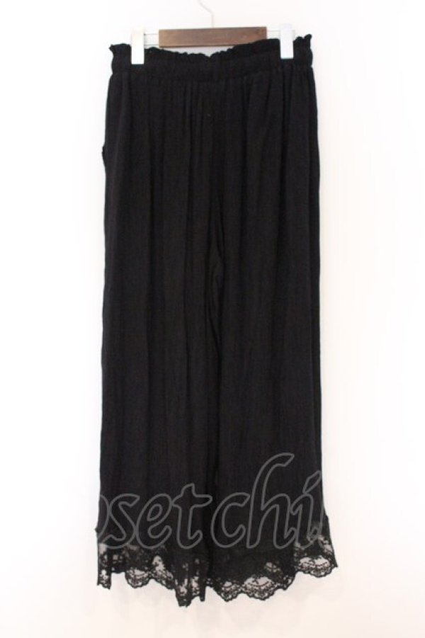 画像3: axes femme / 裾レース楊柳ワイドパンツ  クロ O-26-04-05-037-AX-PA-IG-OS (3)