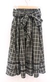 画像3: axes femme / ベルト付チェック柄タックスカート  グリーン×クロ O-26-04-05-042-AX-SK-IG-OS (3)
