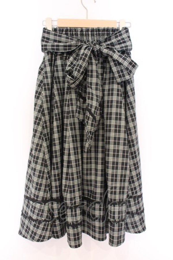 画像3: axes femme / ベルト付チェック柄タックスカート  グリーン×クロ O-26-04-05-042-AX-SK-IG-OS (3)