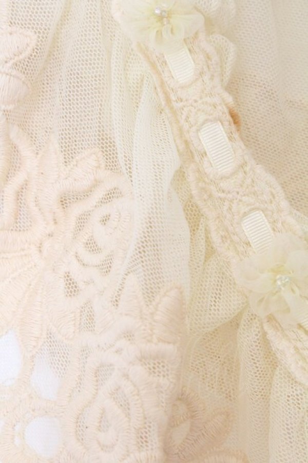 画像2: axes femme / 立体花レースティペット  アイボリー O-26-04-05-045-AX-ZA-IG-OS (2)