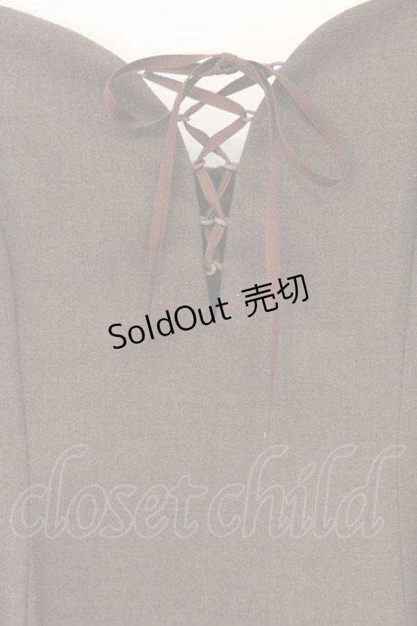 画像2: an another angelus / フロントレースアップロングキャミワンピース F ブラウン O-26-04-05-051-CA-OP-OW-OS (2)