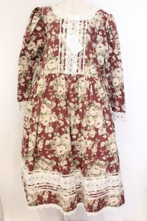 画像: marcHenTica / オールドローズ・ミルフィーユワンピース ハイエルフサイズ ワイン O-26-04-05-082-LO-OP-OW-OS