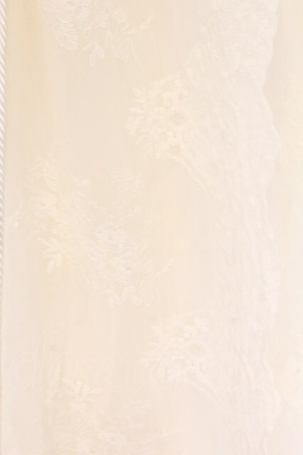 画像2: axes femme POETIQUE / タッセル紐付き刺繍ロングカーディガン  生成り O-26-04-05-110-AX-TO-IG-OS (2)