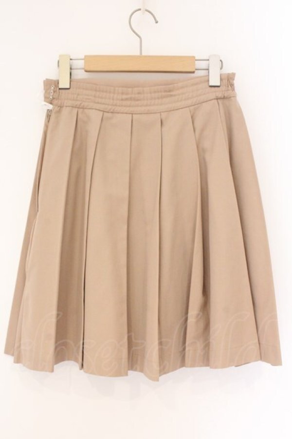 画像4: Fi.n.t / ロゴテーププリーツスカート  ベージュ O-26-04-06-030-CA-SK-IG-OS (4)