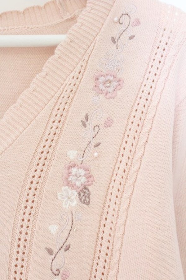 画像2: axes femme / 桜刺繍ニットカーディガン F ピンク O-26-04-06-069-AX-TO-YM-OS (2)