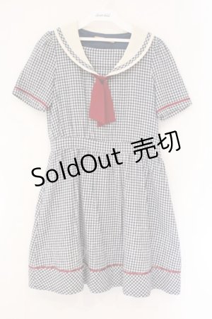 画像: Fi.n.t / ギンガムセーラーワンピース  クロ×オフシロ O-26-04-06-102-CA-OP-IG-OS
