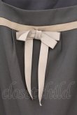 画像2: Fi.n.t / プレゼントリボンバイカラージャンパースカート  グレー×ベージュ O-26-04-06-108-CA-OP-IG-OS (2)