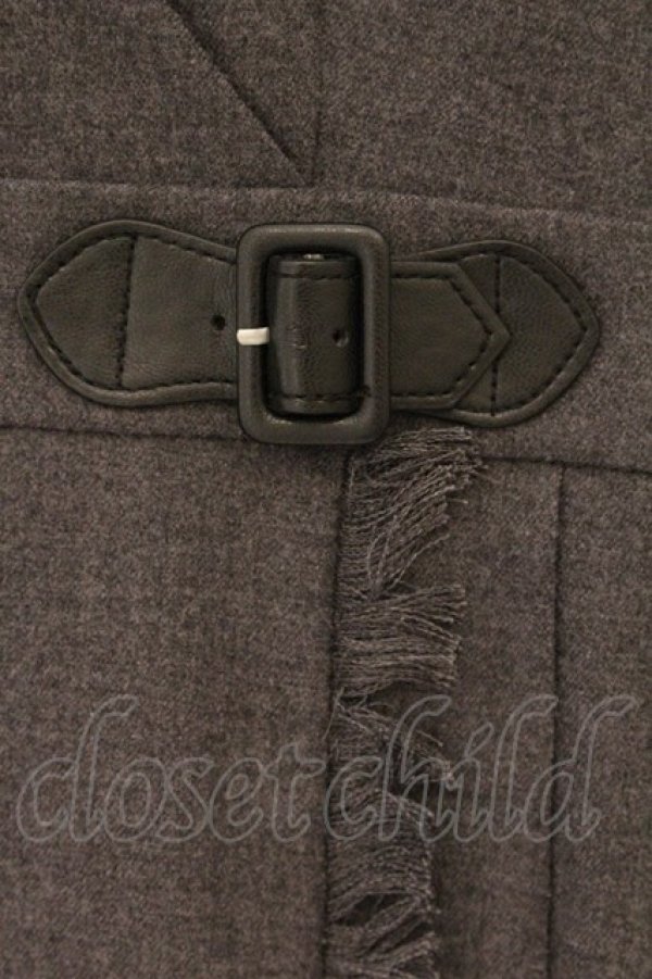 画像2: Fi.n.t / ベルト使いキルトジャンスカ  グレー O-26-04-06-113-CA-OP-IG-OS (2)