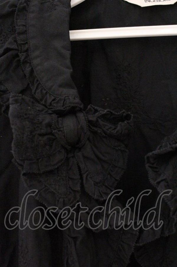 画像2: INGEBORG / ダブルカラーオーバーブラウス  クロ O-26-04-06-119-LO-BL-IG-OS (2)