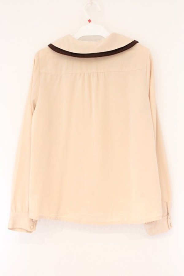 画像3: Fi.n.t / ダブル衿配色タイ付きブラウス  ベージュ×ブラウン O-26-04-06-014-CA-BL-IG-OS (3)