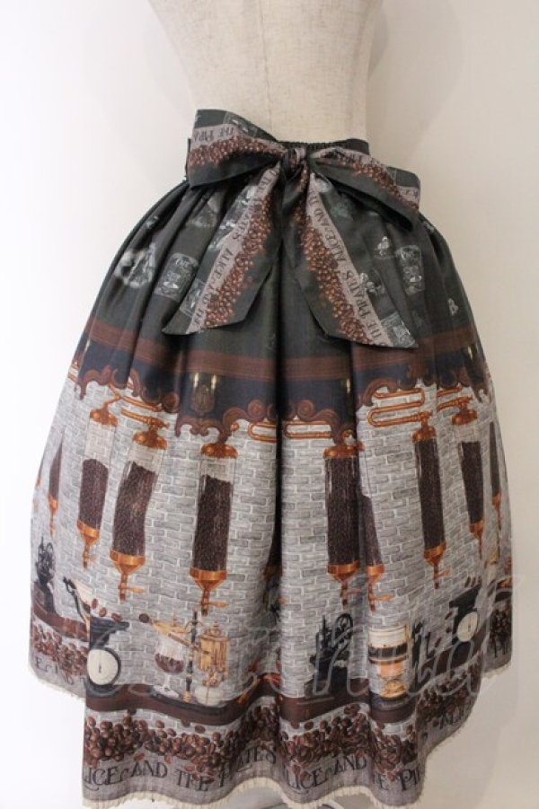 画像3: ALICE and the PIRATES / Fleeting moments〜月下の不思議な珈琲店〜柄スカート  グリーン O-26-04-07-063-PA-SK-OW-OS (3)