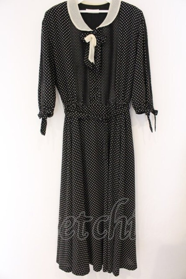 画像1: INGEBORG / ドットチュール襟ワンピース  クロ×アイボリー O-26-04-07-011-LO-OP-IG-OS (1)