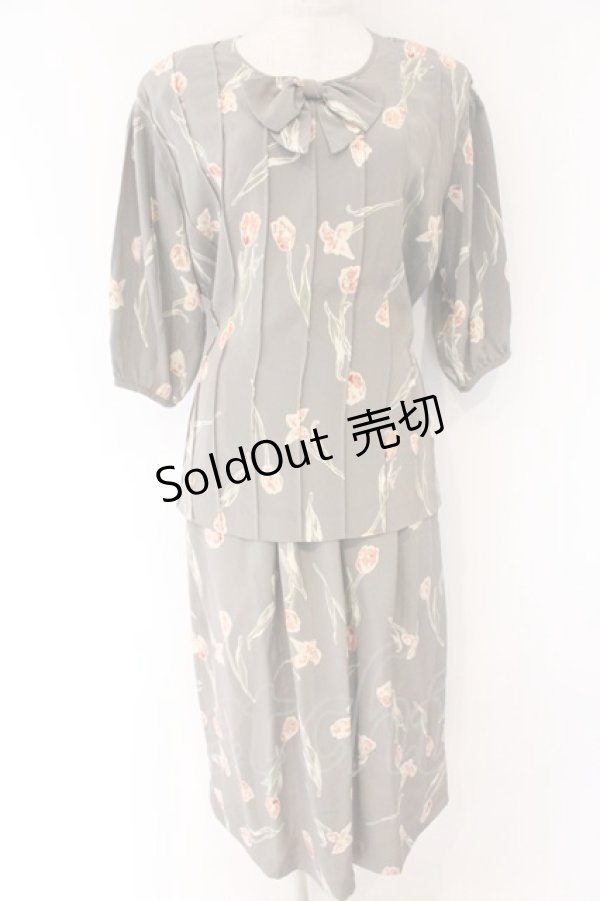 画像1: PINK HOUSE / チューリップ柄セットアップ  グレー O-26-04-07-018-LO-OP-IG-OS (1)
