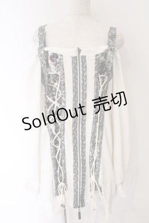 画像: Qutie Frash / 2店舗限定オフショルパーカー  ホワイト O-26-04-07-022-QU-TO-OW-OS