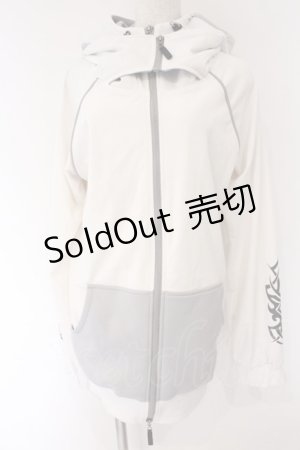 画像: Qutie Frash / サイバーZIPパーカー  ホワイト O-26-04-07-031-QU-TO-OW-OS