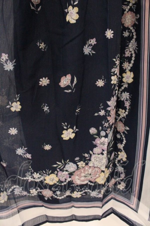 画像2: axes femme / ボタニカルスカーフ柄ワンピース F ネイビー O-26-04-09-038-AX-OP-IG-OS (2)