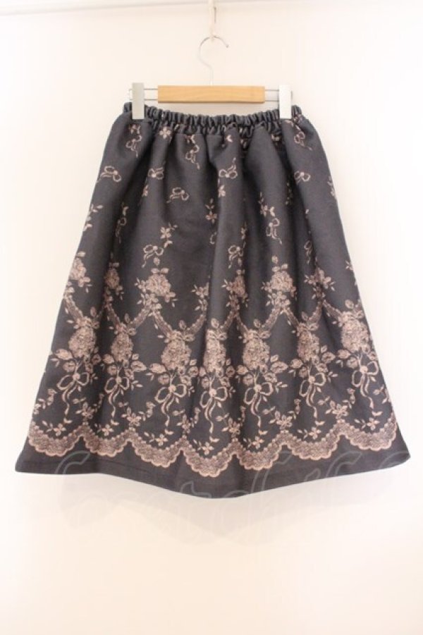 画像3: axes femme / リボンプリントスカート  ネイビー×ベージュ O-26-04-09-041-AX-SK-IG-OS (3)