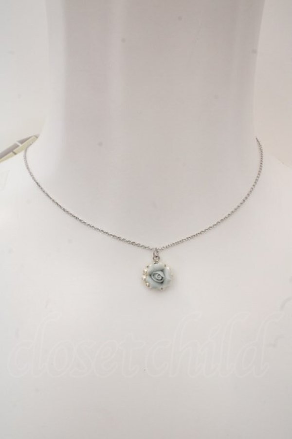 画像2: axes femme / ローズプチペンダント  シルバー O-26-04-09-1045-AX-AC-IG-OS (2)