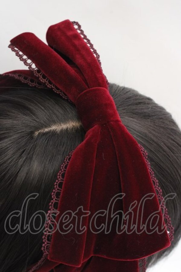 画像2: axes femme kawaii / ベロアリボンヘッドドレス  ワイン O-26-04-09-1003-AX-AC-IG-OS (2)