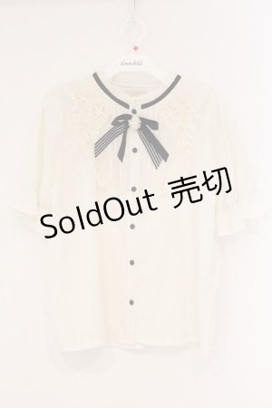 画像: axes femme POETIQUE / 花ブローチ付プチスタンドブラウス M キナリ O-26-04-09-059-AX-BL-OW-OS