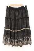 画像3: axes femme / 刺繍入りドットスカート  クロ O-26-04-09-071-AX-SK-IG-OS (3)