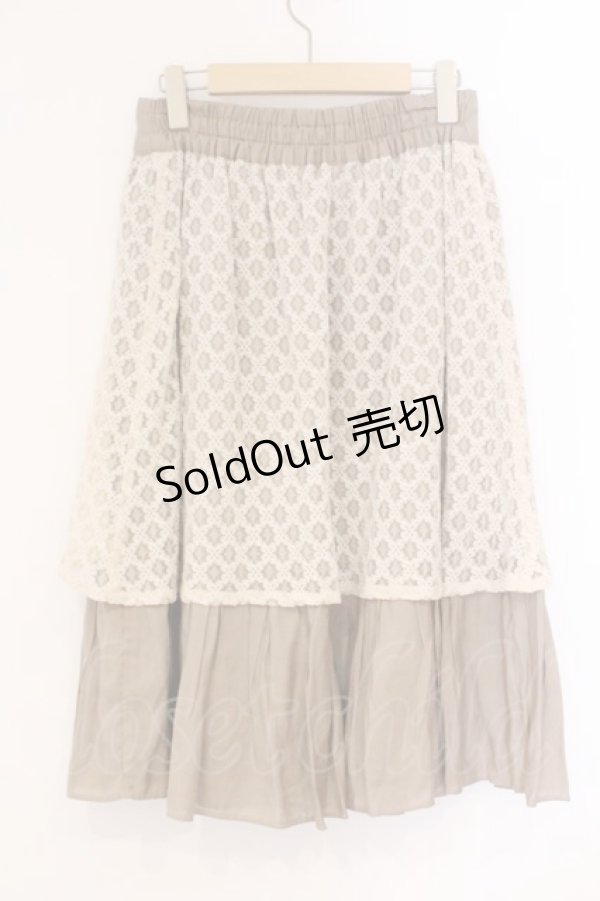 画像3: axes femme / レースレイヤードスカート  ベージュ O-26-04-09-074-AX-SK-IG-OS (3)