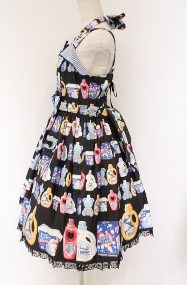 画像3: Angelic Pretty / Sunny Smile Laundryジャンパースカート  クロ O-26-04-10-059-AP-OP-OW-OS (3)