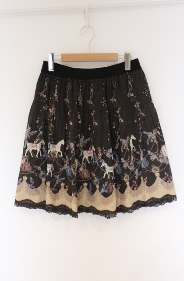 画像1: axes femme / カルーセル柄スカート  クロ O-26-04-10-039-AX-SK-IG-OS (1)