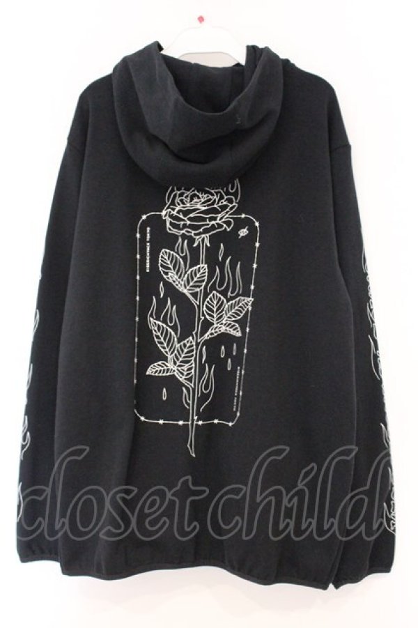 画像3: KRY CLOTHING / ローズプリントパーカー  ブラック O-26-04-11-035-EL-BL-IG-OS (3)