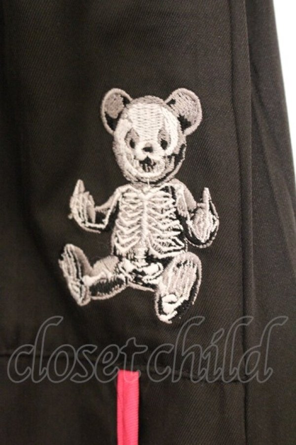 画像2: Drug Honey / スケルトンテディ刺繍ナイロンパンツ  ブラック×ピンク O-26-04-11-065-PU-PA-IG-OS (2)
