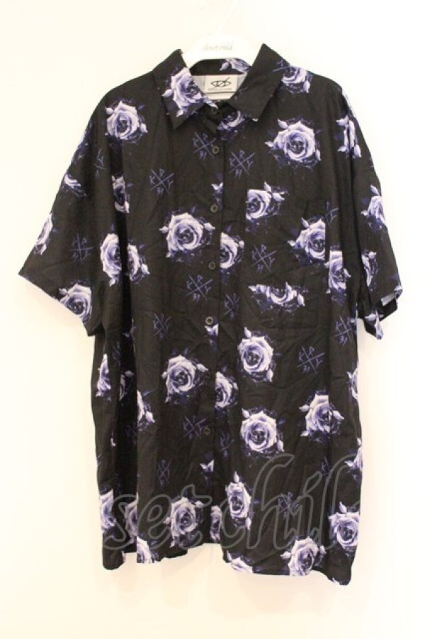 画像1: KRY CLOTHING / 「BARADARAKE SHT」  ブラック×ブルー O-26-04-11-101-EL-BL-IG-OS (1)